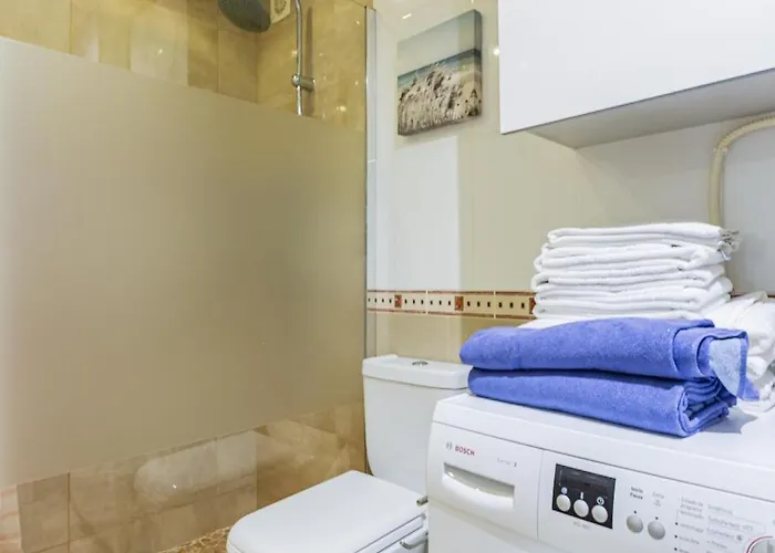 Beachfront Dos Aveiros * Albufeira