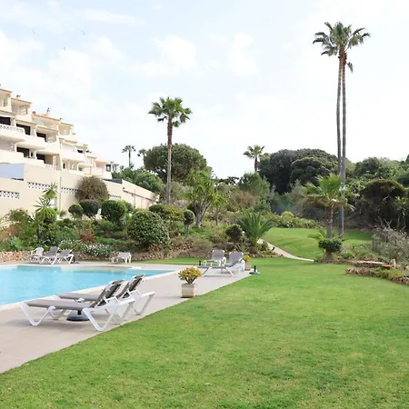 Beachfront Dos Aveiros * Albufeira